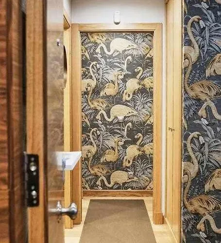 Mariscal Apartment *